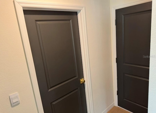 detailed view of baseboards