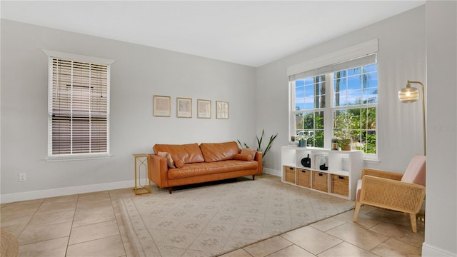 726 Lake Biscayne Way, Orlando, FL 32824 - sitting room with tile patterned flooring and baseboards