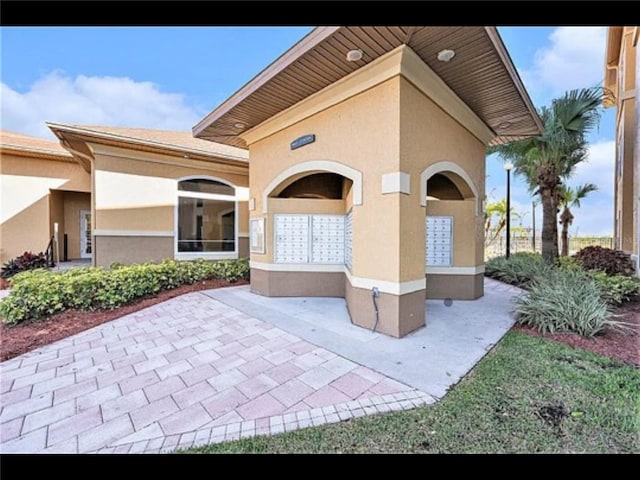 4333 Bayside Village Dr Unit 310, Tampa, FL 33615 - view of property's community featuring mail area
