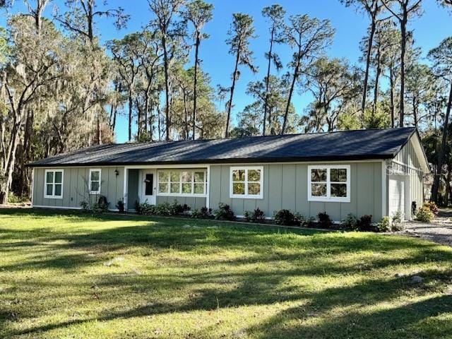 7374 Circle Dr, Lady Lake, FL 32159 - photo 2