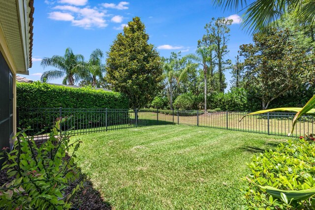 11908 Fiore Dr Unit 1, Orlando, FL 32827 - view of yard