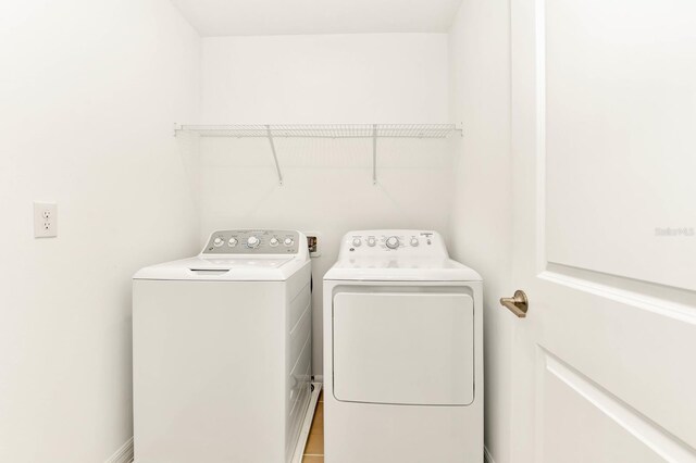 4792 Vellacito Way, Davenport, FL 33897 - clothes washing area with laundry area and separate washer and dryer