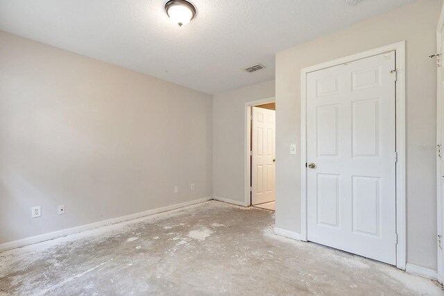 2320 Red Ember Rd, Oviedo, FL 32765 - unfurnished bedroom featuring baseboards