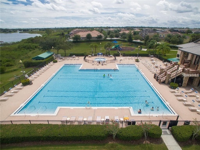 2842 Balforn Tower, Winter Garden, FL 34787 - community pool with a patio and fence