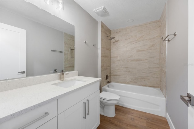274 W Bolero Pl, Citrus Springs, FL 34434 - full bath with vanity, toilet, wood finished floors, and  shower combination