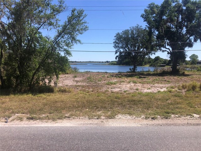 3130 Spirit Lake Rd, Winter Haven, FL 33880