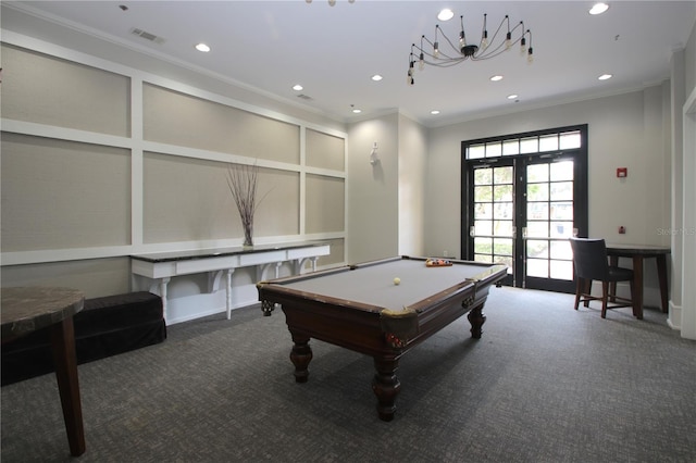 game room featuring crown molding, pool table, carpet flooring, and built in features