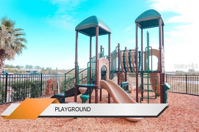 8101 Resort Village Dr Unit 31501, Orlando, FL 32821 - community play area with fence