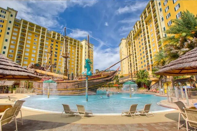 8112 Poinciana Blvd Unit 1502, Orlando, FL 32821 - view of pool