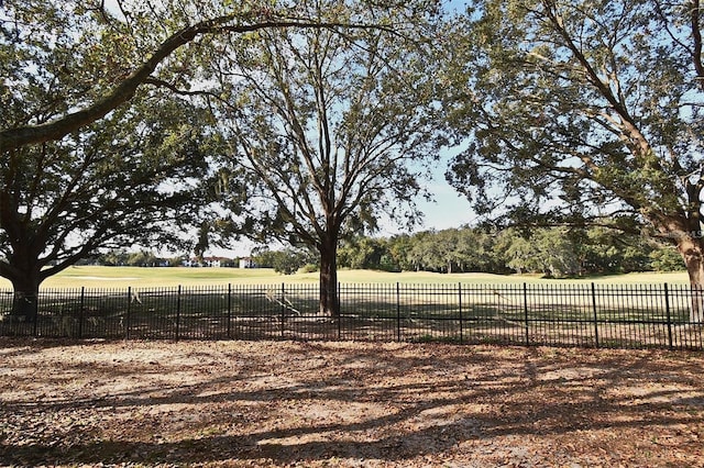 2652 Robert Trend Jones Unit 2652, Orlando, FL 32835 - view of yard with fence