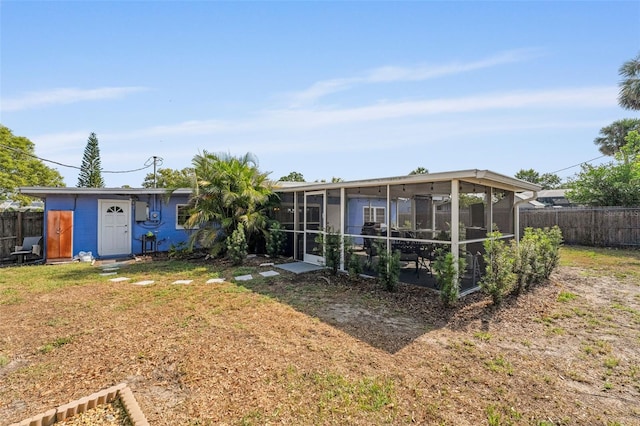 808 Malone Dr, Orlando, FL 32810 - photo 23