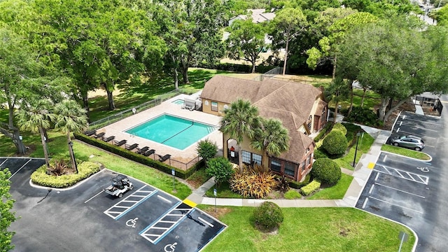 315 Lakepointe Dr Unit 101, Altamonte Springs, FL 32701 - view of subject property with a pool area