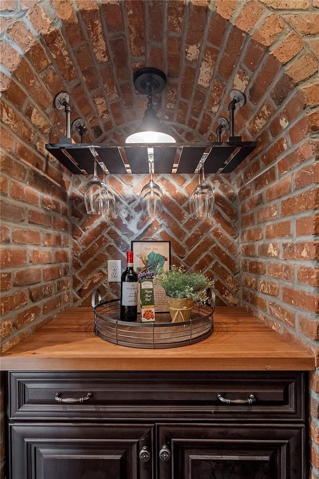 5909 Oxford Moor Blvd, Windermere, FL 34786 - indoor bar with brick wall and brick ceiling