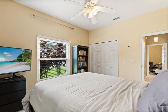 1428 Lucky Pennie Way, Apopka, FL 32712 - bedroom featuring ceiling fan and a closet