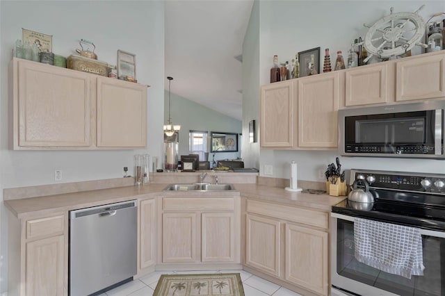 149 Acadia Dr, Kissimmee, FL 34759 - photo 4