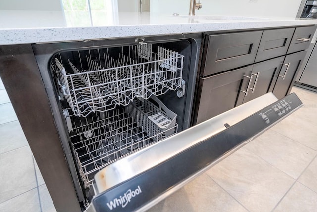 15998 SW 33rd Avenue Rd, Ocala, FL 34473 - interior details with a sink and gray cabinets
