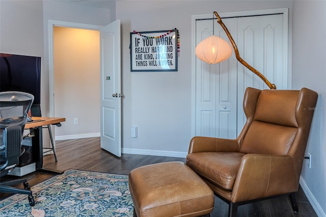 459 Millwood Pl, Winter Garden, FL 34787 - living area featuring dark wood-type flooring and baseboards