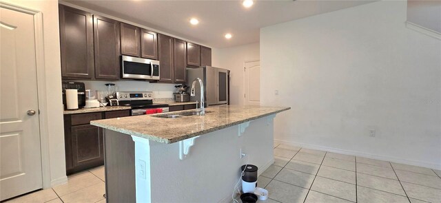 651 Taft Dr, Davenport, FL 33837 - photo 9