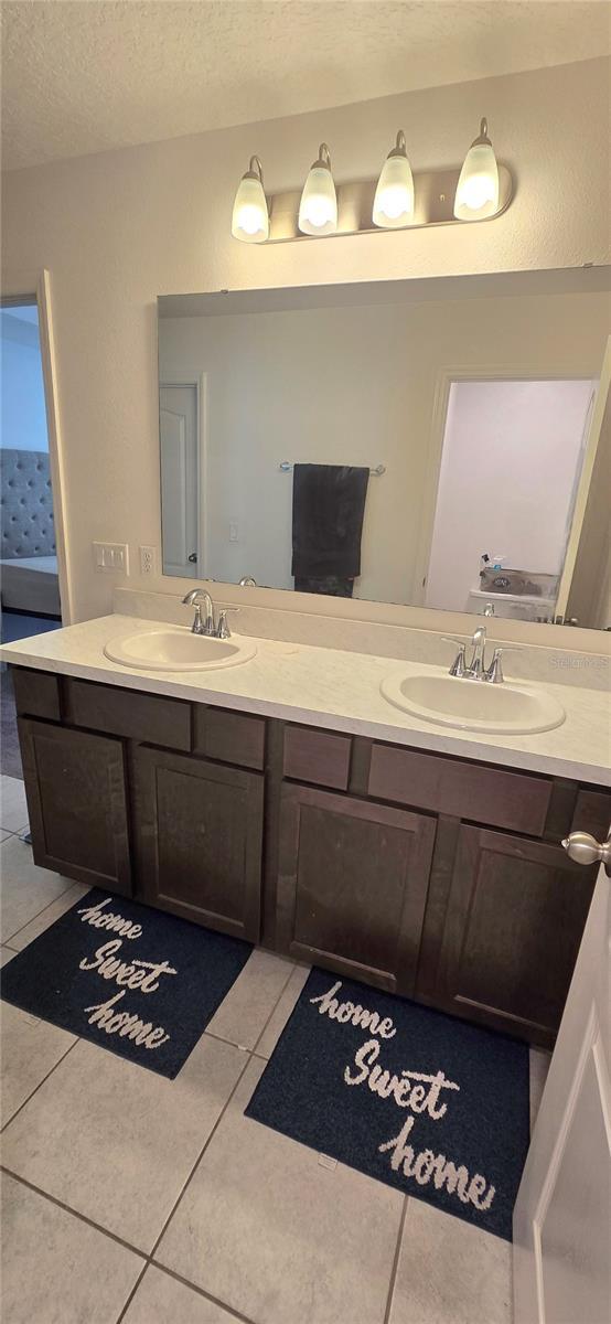 651 Taft Dr, Davenport, FL 33837 - photo 32