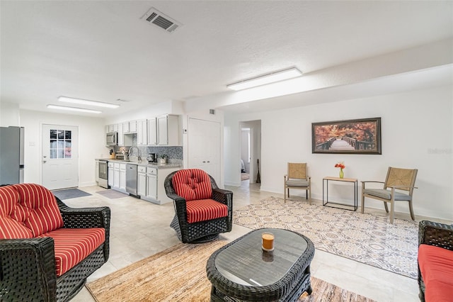 2825 Mayer St, Orlando, FL 32806 - photo 15