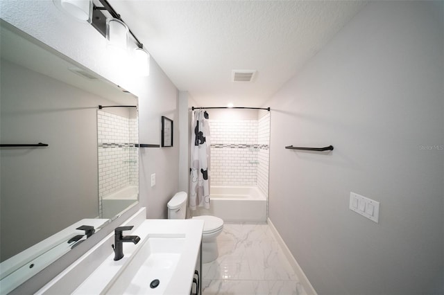 1631 Pontiff Pl, Davenport, FL 33896 - full bathroom with baseboards, toilet, marble look tiles, shower / tub combo with curtain, and vanity