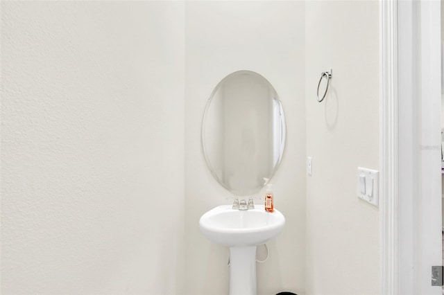 1401 Yellow Finch Dr, Davenport, FL 33837 - view of bathroom