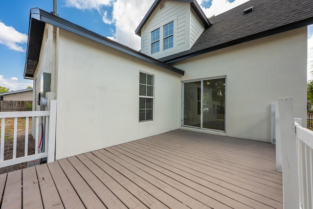 712 Maryland Ave, Saint Cloud, FL 34769 - deck featuring fence