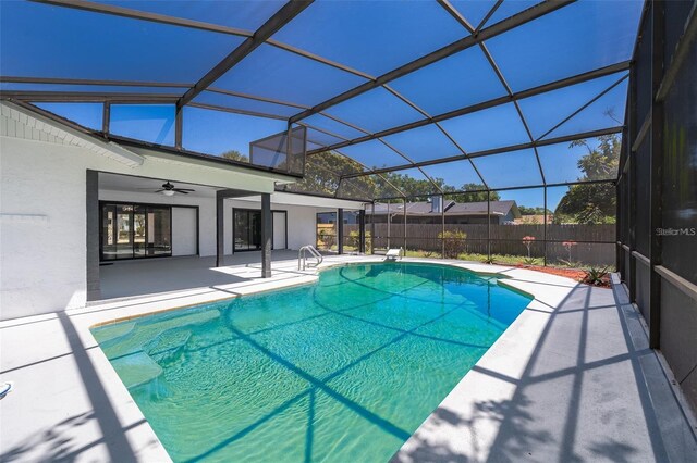 713 Coach Light Dr, Fern Park, FL 32730 - view of pool featuring a patio area, ceiling fan, fence, and a lanai