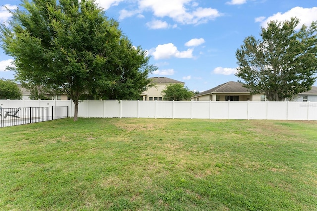488 Kistler Cir, Clermont, FL 34715 - view of yard