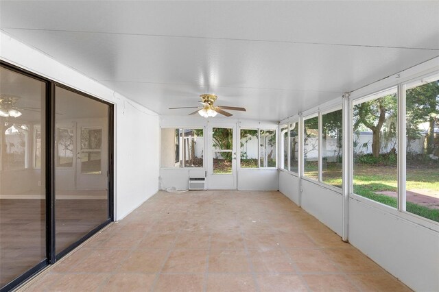 1550 Maxwell Ln, Deltona, FL 32738 - unfurnished sunroom featuring a ceiling fan