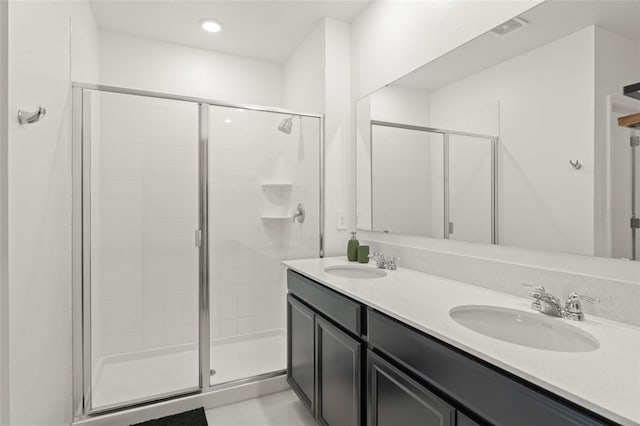 6834 Wilson Hammock Ave, Groveland, FL 34736 - bathroom with a stall shower and double vanity