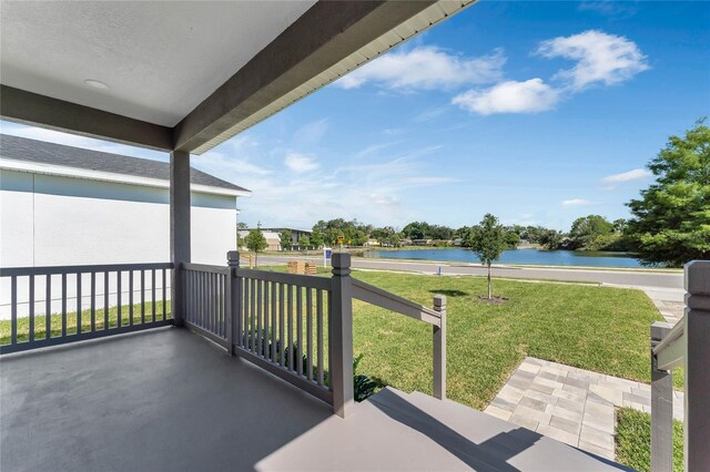 1040 20th St, Orlando, FL 32805 - balcony featuring a water view