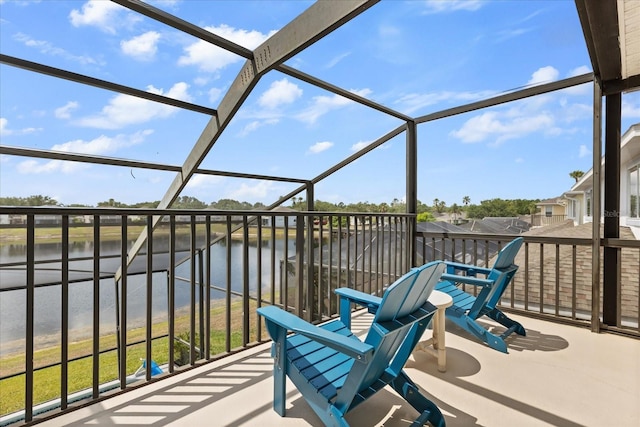 8522 Blue Horizon Ct, Kissimmee, FL 34747 - view of patio / terrace with a water view