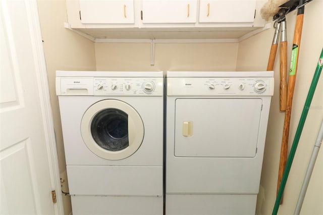 474 Windmeadows St Unit 0, Altamonte Springs, FL 32701 - clothes washing area featuring separate washer and dryer and cabinet space
