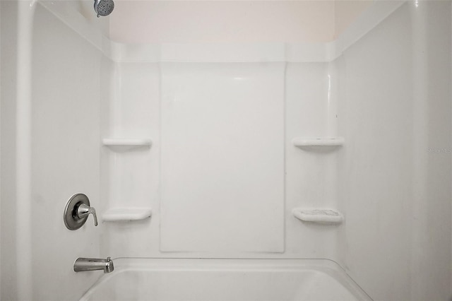 7054 Cruz Ct, Lakeland, FL 33813 - view of full bathroom