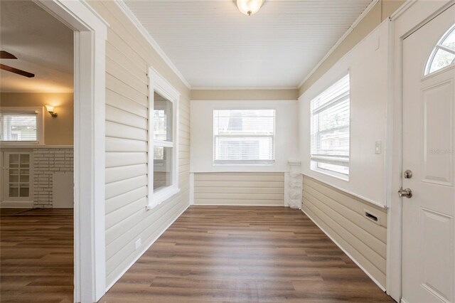 1424 14th St S, Saint Petersburg, FL 33705 - photo 4