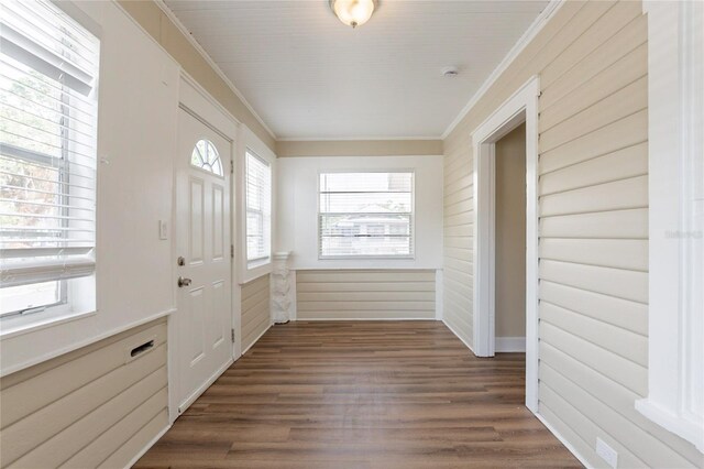 1424 14th St S, Saint Petersburg, FL 33705 - photo 5