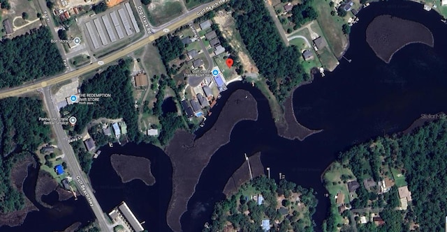 712 Landing Ln, Pensacola, FL 32507