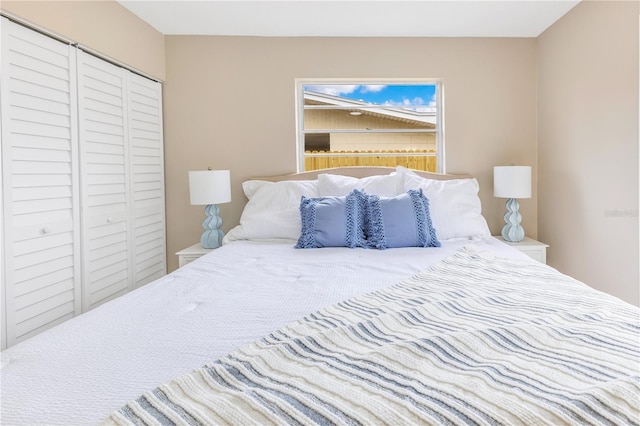 bedroom featuring a closet