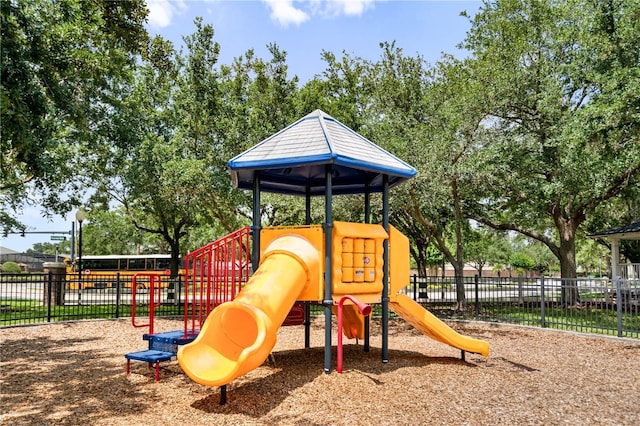 12917 Grovehurst Ave, Winter Garden, FL 34787 - community play area with fence