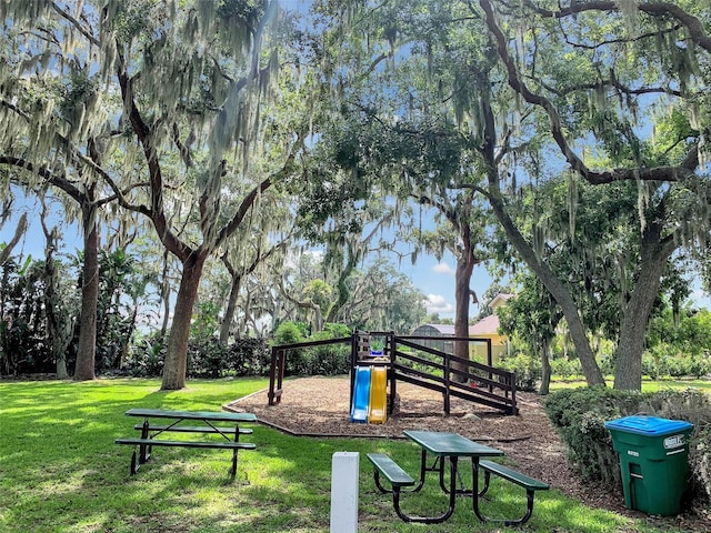 10249 Spring Lake Dr, Clermont, FL 34711 - view of community with a lawn