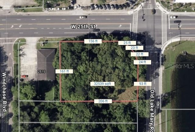 2513 W 25th St, Sanford, FL 32773