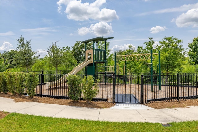 1915 Terrapin Rd, Ocoee, FL 34761 - community playground with fence
