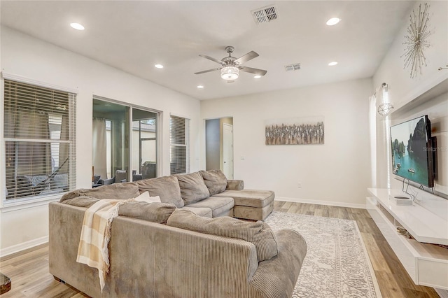 17084 Harbor Oak Pkwy, Winter Garden, FL 34787 - living area featuring a ceiling fan, light wood finished floors, baseboards, and recessed lighting