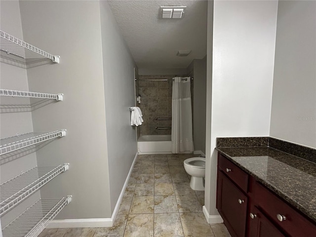 14501 Grove Resort Unit 1409, Winter Garden, FL 34787 - full bathroom with toilet, baseboards, shower / bath combination with curtain, and vanity