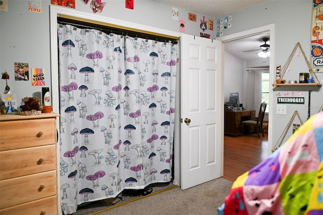 1430 Arrowhead Trl, Deltona, FL 32725 - game room with a desk, ceiling fan, and a textured ceiling