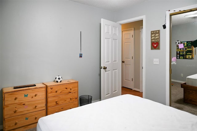 1430 Arrowhead Trl, Deltona, FL 32725 - bedroom with baseboards