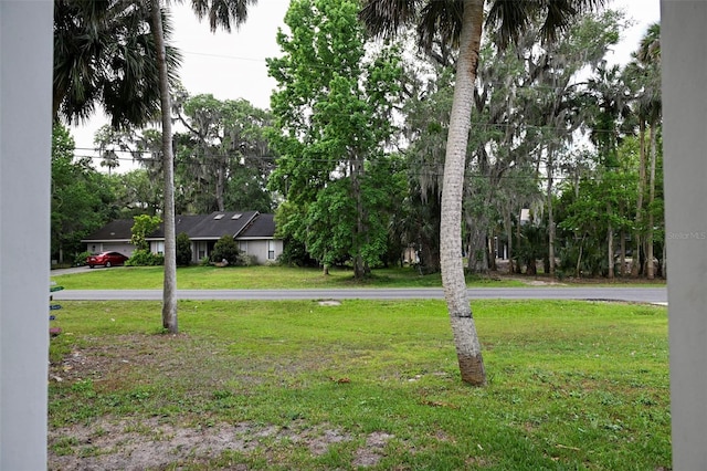 1430 Arrowhead Trl, Deltona, FL 32725 - view of green lawn