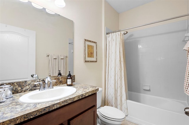 1286 Tallow Rd, Apopka, FL 32703 - bathroom featuring toilet, shower / bathtub combination with curtain, and vanity