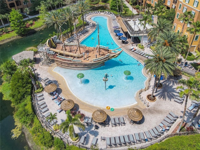 8101 Resort Village Dr, Orlando, FL 32821 - view of swimming pool